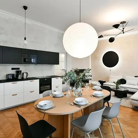 Appartement Ocarljivo Mirno Stanovanje V Ljubljani Ljubljana